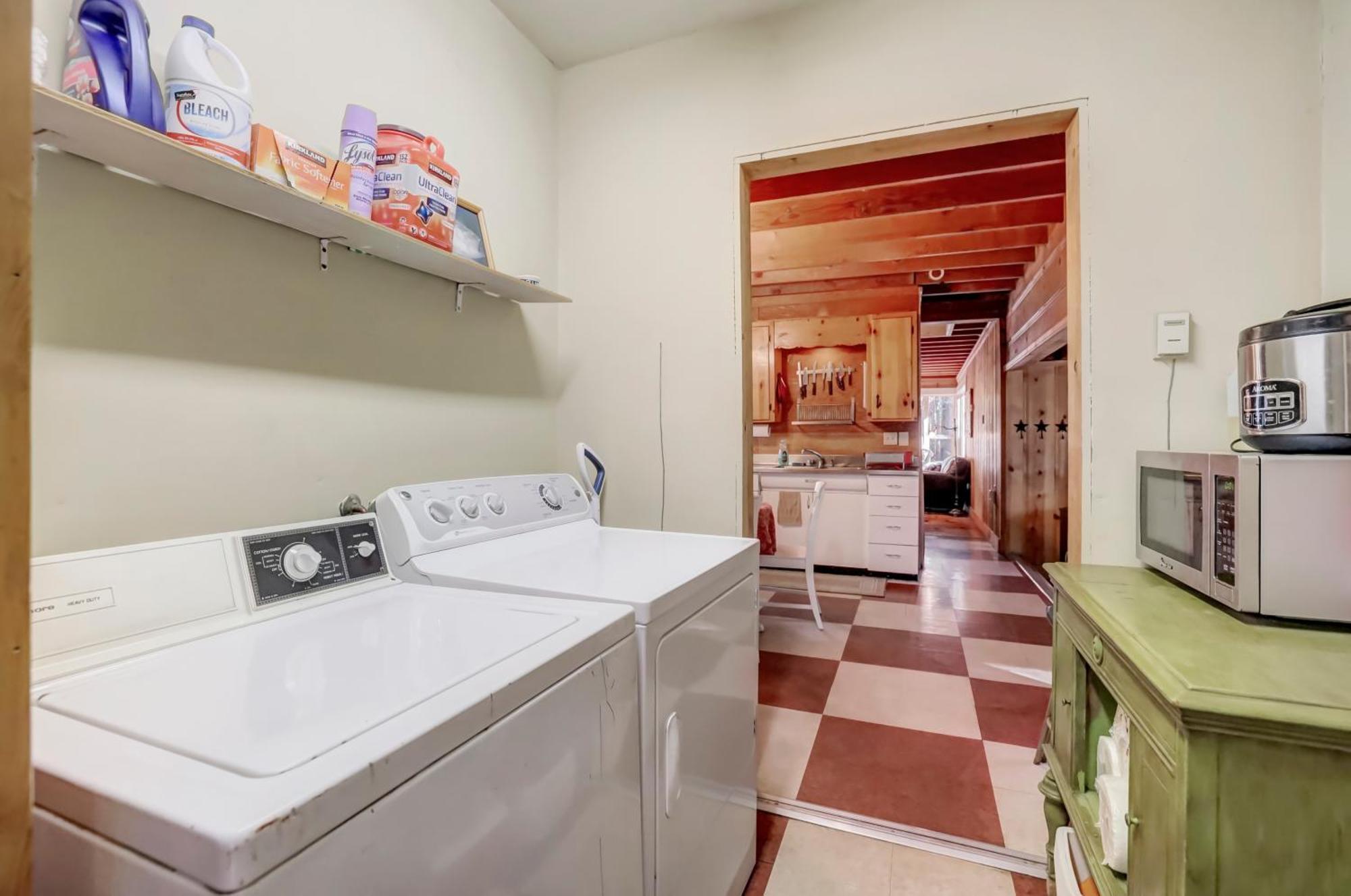 Spacious Classic Cabin Retreat- Near Lassen Mill Creek エクステリア 写真