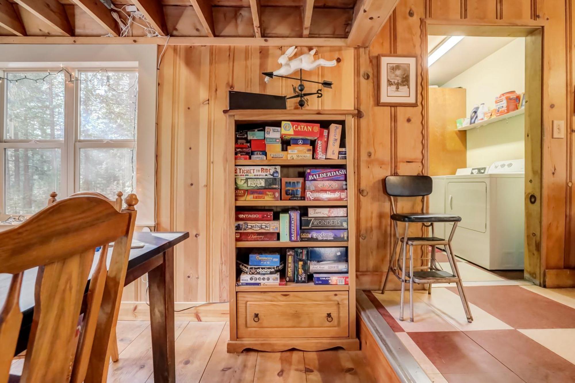 Spacious Classic Cabin Retreat- Near Lassen Mill Creek エクステリア 写真